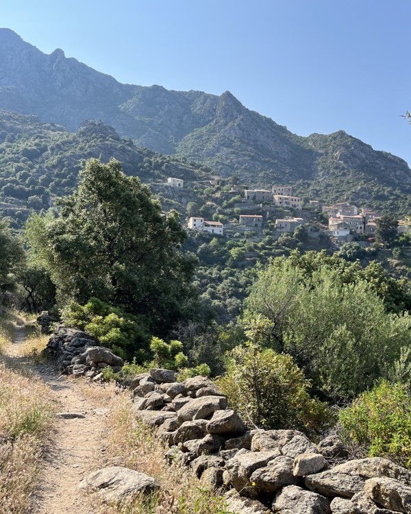 Sentier du patrimoine entre Urtaca et Lama